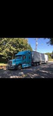 2013 Freightliner Cascadia Sleeper Truck Tractor for sale in Tacoma, WA