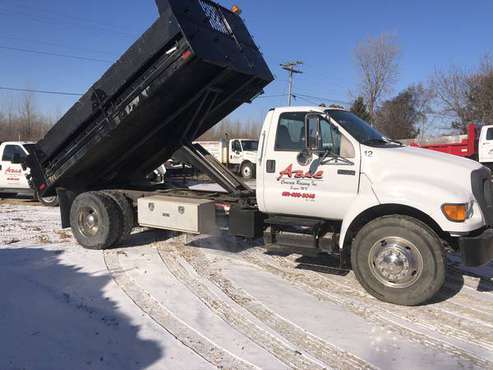 2010 ford f750 28,600 miles - cars & trucks - by owner - vehicle... for sale in Saint Paul, MN