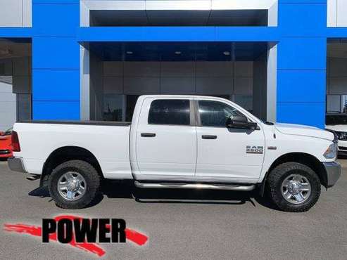2014 Ram 2500 truck SLT - Bright White Clearcoat for sale in Newport, OR