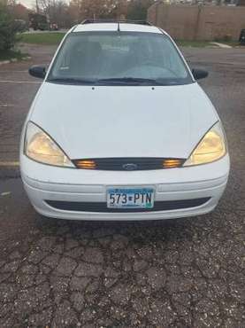 2002 ford focus SE wagon for sale in Saint Paul, MN