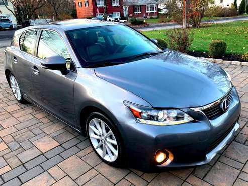 LEXUS CT200h ELECTRIC HYBRID 12 Luxury Vehicle CLEAN Fast Toyota for sale in Morristown, NY