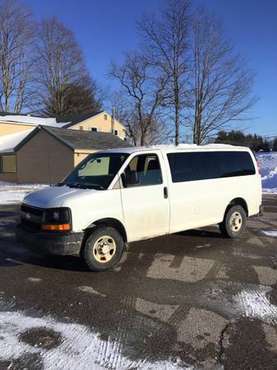 2008 Chevrolet express 12 passenger van for sale in Greenland, NH