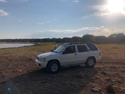 03 Nissan Pathfinder LE 4x4 - cars & trucks - by owner - vehicle... for sale in Flagstaff, AZ