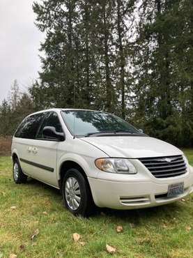 2005 Chrysler Town & Country for sale in Gig Harbor, WA