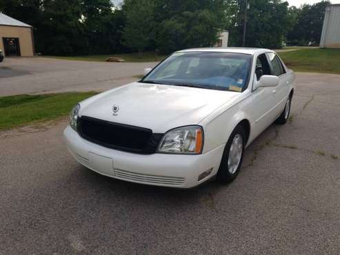 NICE 2000 CADILLAC DEVILLE - - by dealer - vehicle for sale in Charlotte, NC