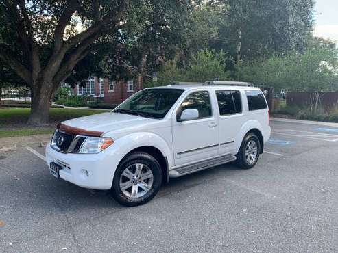 2012 Nissan Pathfinder for sale in TAMPA, FL