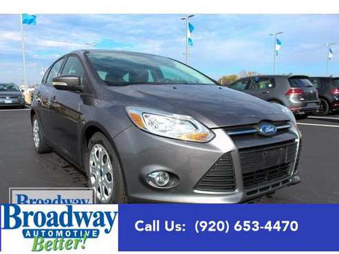 2012 Ford Focus hatchback SE - Ford Sterling Gray Metallic for sale in Green Bay, WI