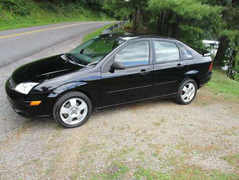 2005 Ford Focus ZX4 for sale in Altoona, PA