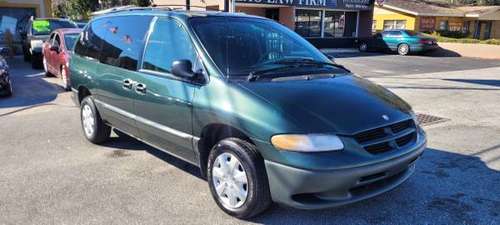 2000 Dodge Grand Caravan SE - LOW MILEAGE! - - by for sale in TAMPA, FL