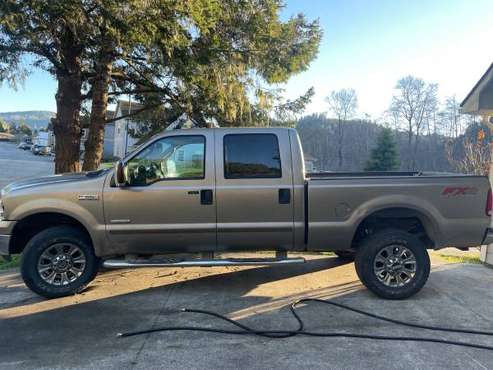 2006 Ford F350 Crew/Diesel/Short Bed for sale in Smith River, OR