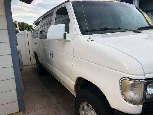 2000 Ford van ecoline for sale in Wailuku, HI