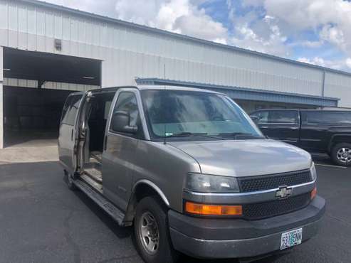 2003 Chevy passenger van for sale in Albany, OR