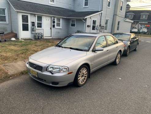 2004 Volvo S80 - cars & trucks - by owner - vehicle automotive sale for sale in Farmingdale, NJ