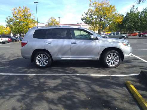08 Toyota Highlander AWD hybrid for sale in Vancouver, OR