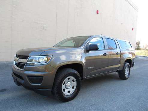 ** 2015 CHEVROLET COLORADO * CREW CAB * 4X4 * CAMPER SHELL ** - cars... for sale in Fort Oglethorpe, TN