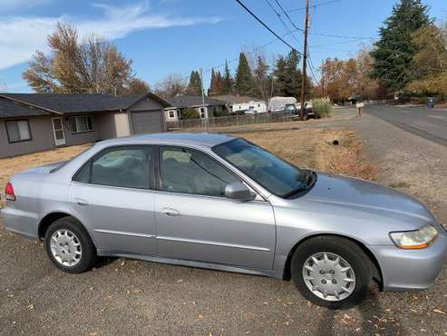 2002 Honda Accord LX - cars & trucks - by owner - vehicle automotive... for sale in Medford, OR