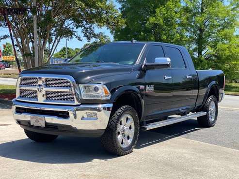 17 megacab ram 2500 Laramie 4x4 clean title southern truck GAS for sale in Easley, SC