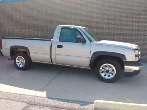 2007 CHEVY SILVERADO 1500/ 8 FOOT BED/ 119876 MILES for sale in Brook Park, OH