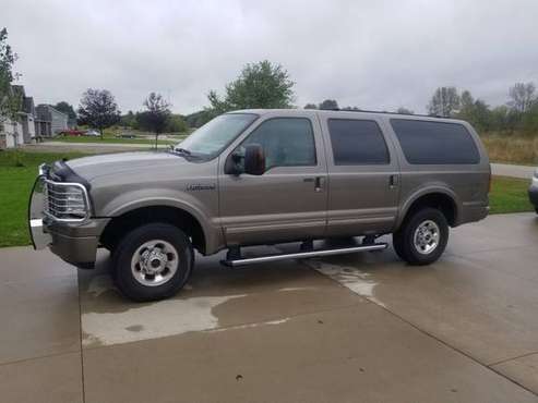 2005 Ford Excursion for sale in Hortonville, WI