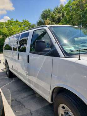 2017 Chevrolet Express 3500 Van Passenger LT Extended for sale in south florida, FL