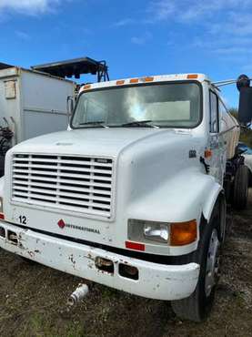 2000 International 4700 Water Truck - cars & trucks - by owner -... for sale in Jacksonville, FL