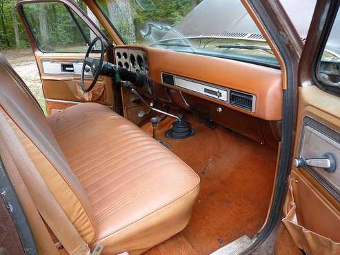 1978 Chevrolet K10 Silverado 4 speed, NP205, A/C RUSTY Square Body for sale in Pocomoke City, MD