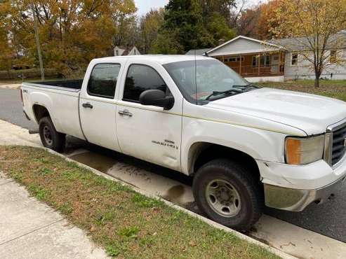 2008 GMC 3500HD Crew Cab - Work Truck for sale in Dumfries, District Of Columbia