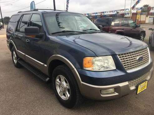 2003 Ford Expedition Eddie Bauer 4dr SUV for sale in Victoria, TX