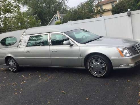 2006 CADILLAC HEARSE for sale in Medford, NJ