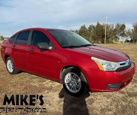 2009 FORD FOCUS SE - CLEAN TITLE! - - by dealer for sale in Lyons, IA
