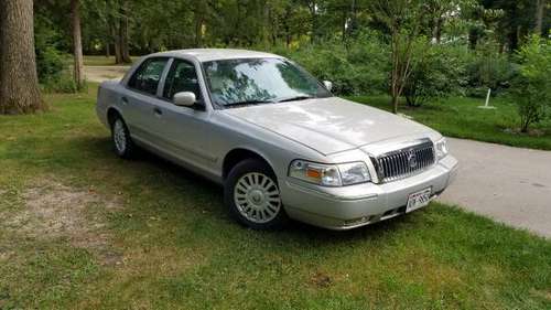 2007 Mercury Grand Marquis ls - cars & trucks - by owner - vehicle... for sale in Beloit, WI