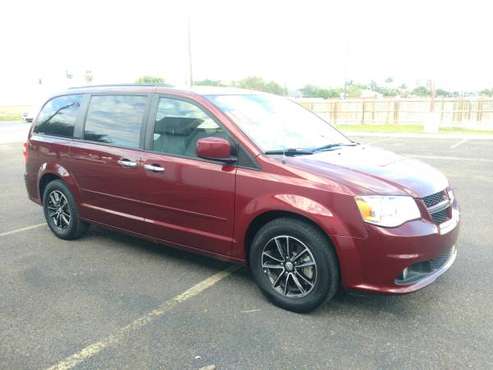 2017 Dodge Grand Caravan Gt (Leather seats ) for sale in Mission, TX