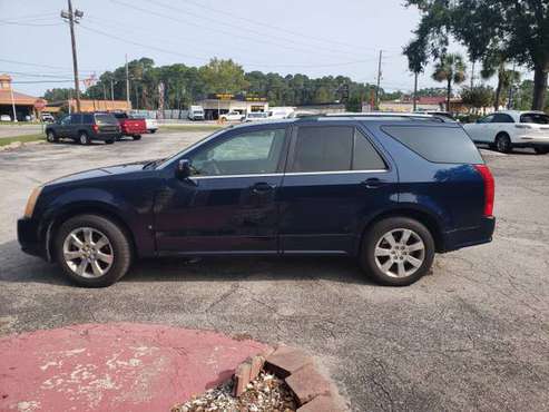 CADILLAC SRX ** 3RD ROW - cars & trucks - by dealer - vehicle... for sale in Wilmington, NC
