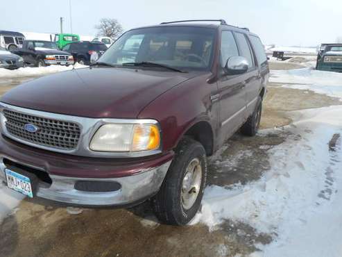 1997 Ford Expedition 4dr 4x4 8 Pass - cars & trucks - by dealer -... for sale in Eyota, MN