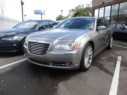👍2014 CHRYSLER 300 Bad Credit Ok Guaranteed Financing $500 Down... for sale in Southfield, MI