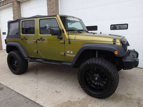 2008 Jeep Wrangler unlimited, 6 cyl, auto, 4 inch lift, SHARP! for sale in Chicopee, CT