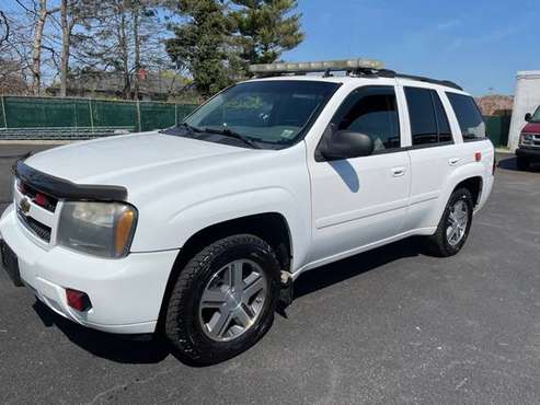 2007 Chevy Trailblazer LT 4x4 Command Vehicle (ONE OWNER) - cars & for sale in Deer Park, NY