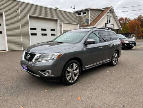 2015 Nissan Pathfinder Platinum 4WD Loaded Navigation - cars for sale in Bethany, CT