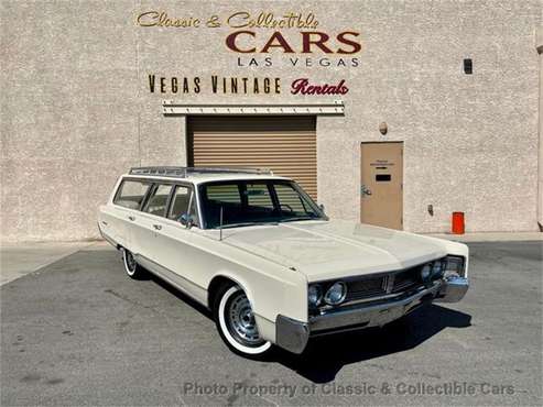 1967 Chrysler Town & Country for sale in Las Vegas, NV