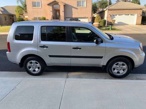 Honda Pilot LX 2011 only 70,000 miles for sale in Bakersfield, CA