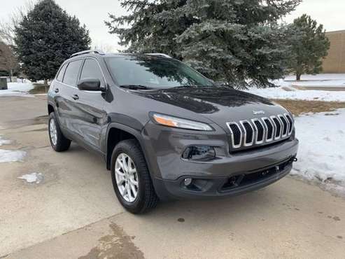 2017 JEEP CHEROKEE LATITUDE 4WD 4x4 V6 Low Miles Leather Cam for sale in Frederick, CO