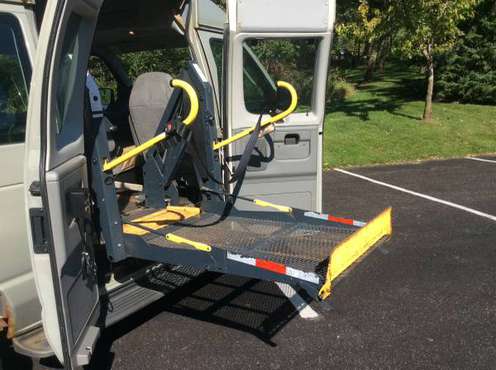 2006 Ford Econoline E-350 XL High-Top Wheelchair Van for sale in Andover, MN