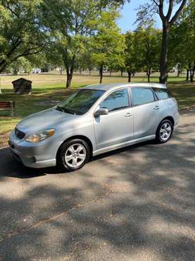 2007 Toyota Matrix xr - cars & trucks - by dealer - vehicle... for sale in South Windsor, CT