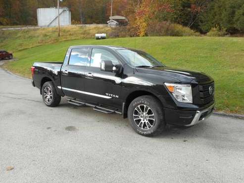 2021 Nissan Titan 4x4 Crew Cab - - by dealer - vehicle for sale in Indiana, PA