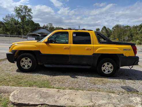 2003 Chevy Avalanche Z71 rust damage 162k for sale in Danville, AR