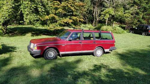 1987 Volvo 240 DL Wagon for sale in Dover, PA