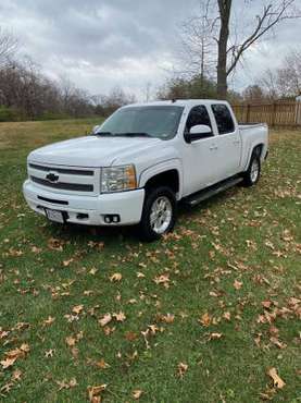 2011 Chevy Z71 4x4 - cars & trucks - by owner - vehicle automotive... for sale in Greenwood, MO