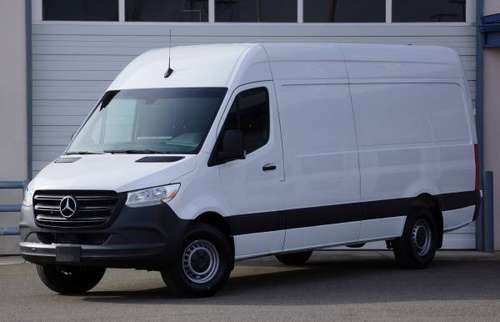 2020 Mercedes Sprinter 2500 ONLY 1K MILES Diesel cargo van 170 vans for sale in Des Moines, WA