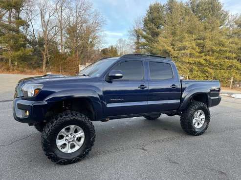 2012 TOYOTA TACOMA TRD SPORT 4X4 - - by dealer for sale in Forest, VA