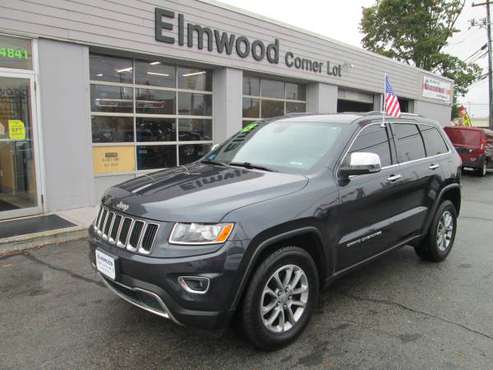 2015 Jeep Grand Cherokee Limited 4WD - cars & trucks - by dealer -... for sale in East Providence, RI